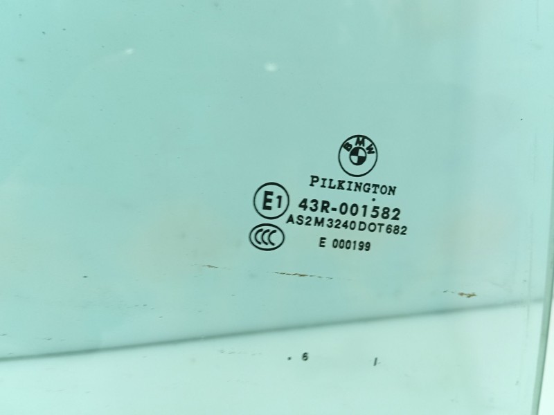 Recambio de luna trasera derecha para bmw 3 (e90) 318 d referencia OEM IAM 51347060268  