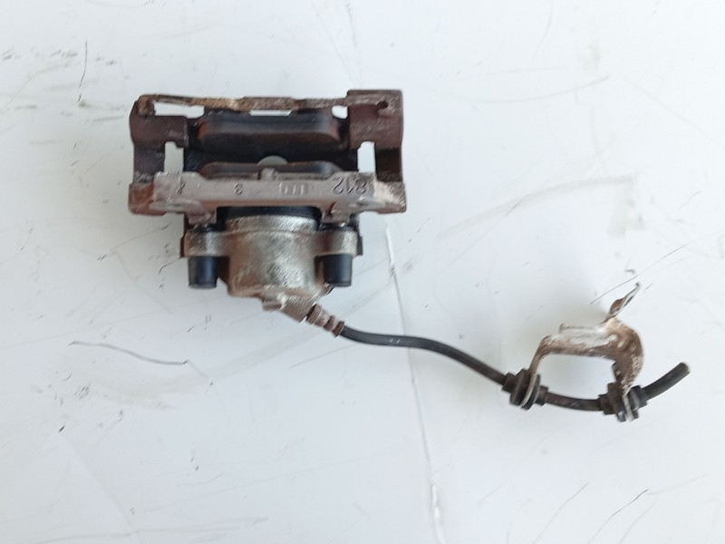 Recambio de pinza freno delantera derecha para bmw 3 (e90) 318 d referencia OEM IAM 34116766682  