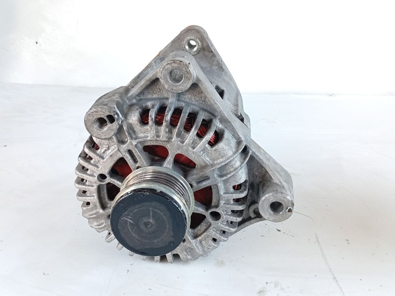 Recambio de alternador para bmw 3 (e90) 318 d referencia OEM IAM 12317802471  