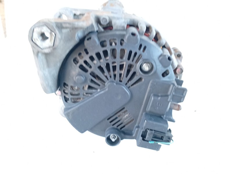 Recambio de alternador para bmw 3 (e90) 318 d referencia OEM IAM 12317802471  
