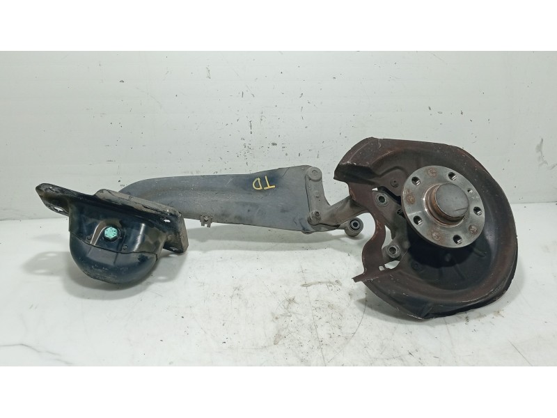 Recambio de mangueta trasera derecha para seat altea (5p1) 2.0 tdi 16v referencia OEM IAM 5Q0598611  