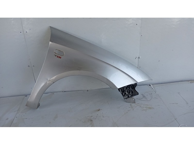 Recambio de aleta delantera derecha para seat altea (5p1) 2.0 tdi 16v referencia OEM IAM 5P0821022A  
