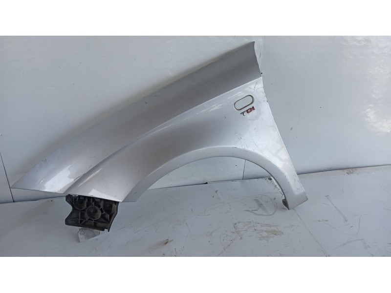 Recambio de aleta delantera izquierda para seat altea (5p1) 2.0 tdi 16v referencia OEM IAM 5P0821021A  