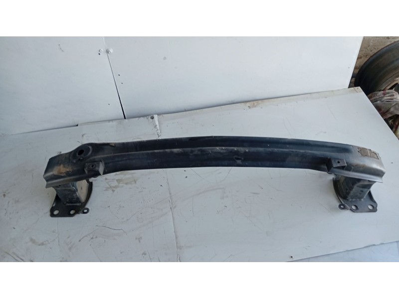 Recambio de refuerzo paragolpes delantero para seat altea (5p1) 2.0 tdi 16v referencia OEM IAM   