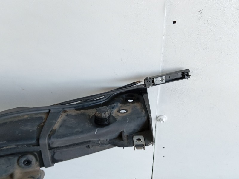 Recambio de panel frontal para bmw 3 (e90) 318 d referencia OEM IAM   