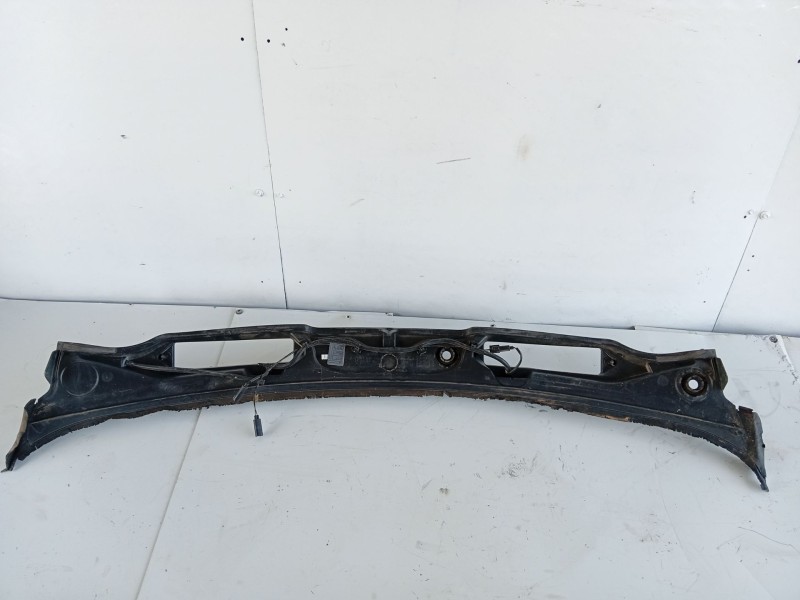 Recambio de moldura para bmw 3 (e90) 318 d referencia OEM IAM   