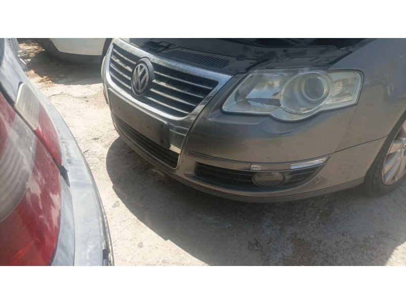 Recambio de paragolpes delantero para volkswagen passat b6 (3c2) 2.0 tdi 16v referencia OEM IAM 3C0807217DGRU  