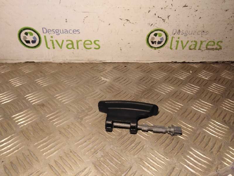 Recambio de maneta exterior lateral derecha para  referencia OEM IAM 121708  
