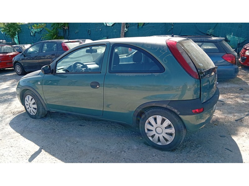 opel corsa c (x01) del año 2003