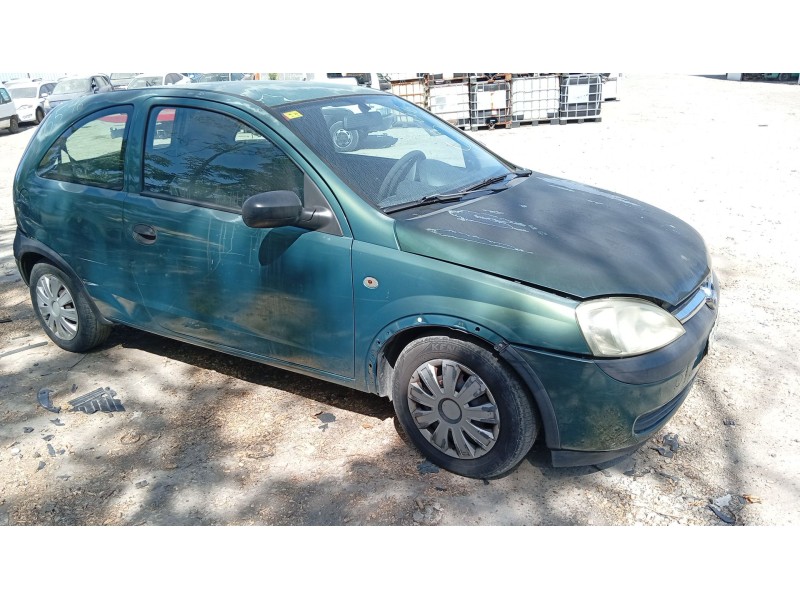 opel corsa c (x01) del año 2003