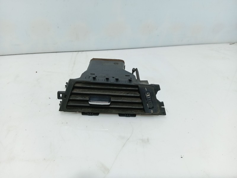 Recambio de aireador lateral derecho para bmw 3 (e90) 318 d referencia OEM IAM 6422912329801 14482110 7132845