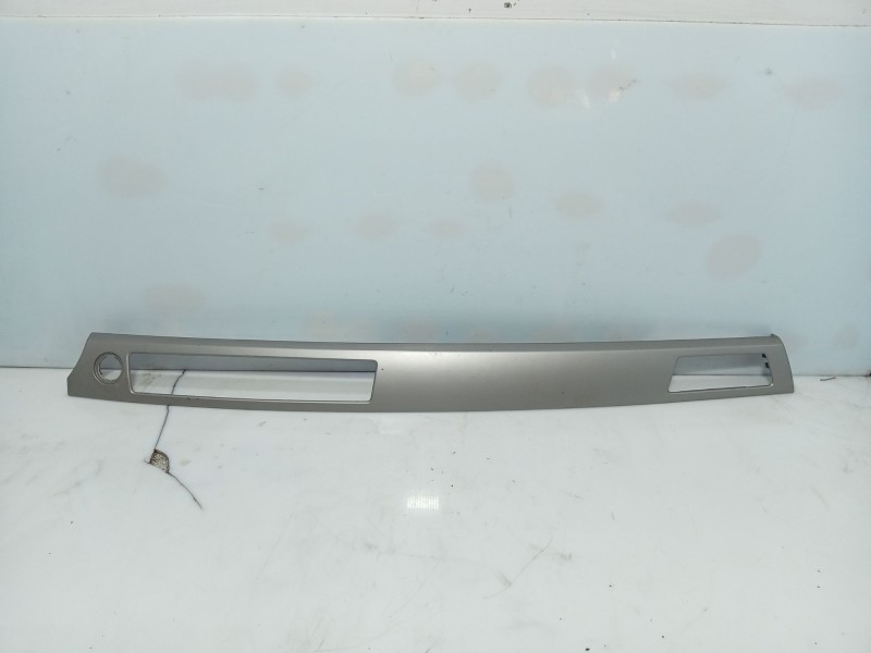 Recambio de moldura para bmw 3 (e90) 318 d referencia OEM IAM   