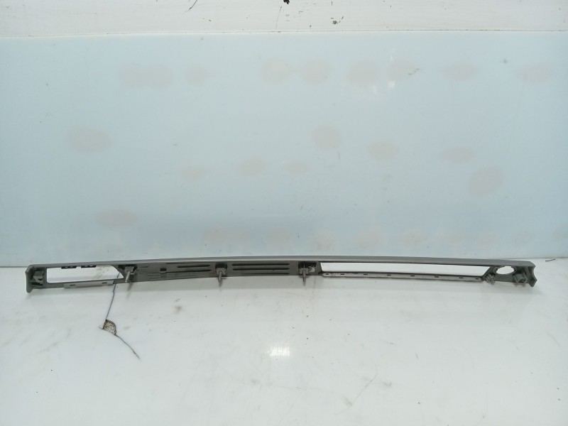 Recambio de moldura para bmw 3 (e90) 318 d referencia OEM IAM   