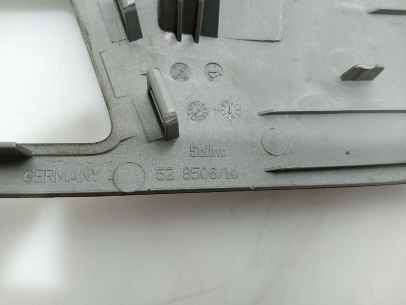 Recambio de moldura para bmw 3 (e90) 318 d referencia OEM IAM   