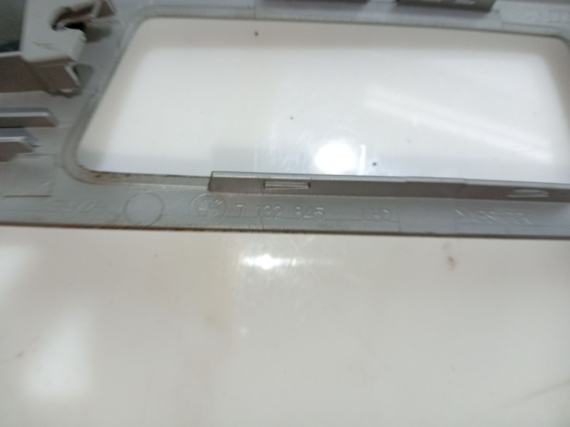 Recambio de moldura para bmw 3 (e90) 318 d referencia OEM IAM   