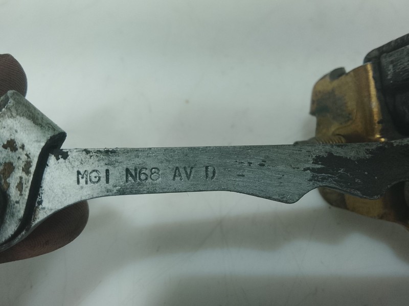 Recambio de retenedor puerta para citroën xsara picasso (n68) 1.6 hdi referencia OEM IAM   