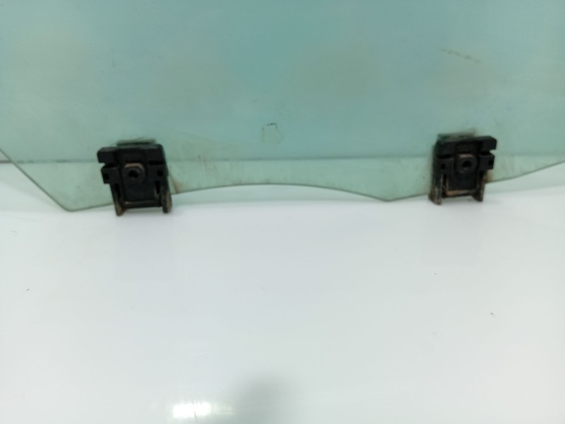 Recambio de luna delantera derecha para peugeot 208 i (ca_, cc_) 1.0 referencia OEM IAM 9673360680  
