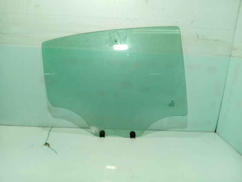 Recambio de luna trasera izquierda para peugeot 208 i (ca_, cc_) 1.0 referencia OEM IAM 9673360980  