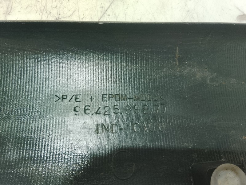 Recambio de moldura para citroën xsara picasso (n68) 1.6 hdi referencia OEM IAM   