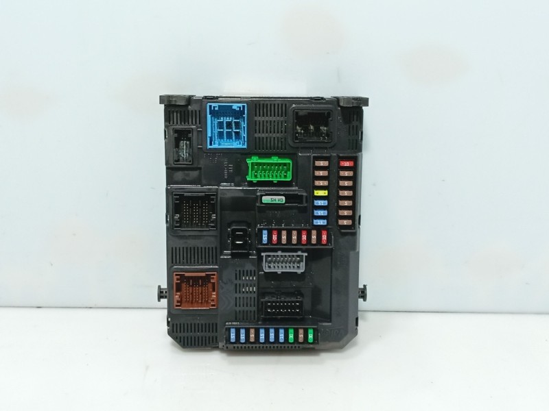 Recambio de modulo electronico para peugeot 208 i (ca_, cc_) 1.0 referencia OEM IAM   