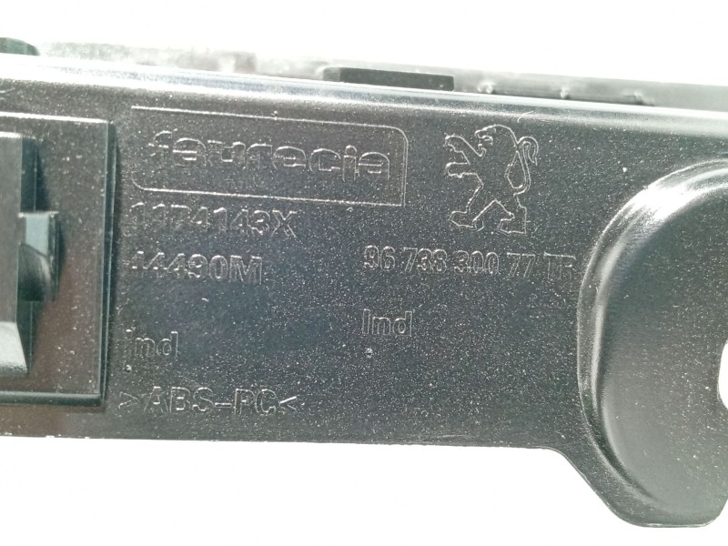 Recambio de moldura para peugeot 208 i (ca_, cc_) 1.0 referencia OEM IAM   