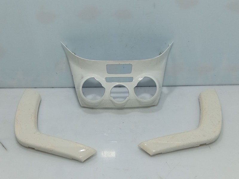 Recambio de moldura para peugeot 208 i (ca_, cc_) 1.0 referencia OEM IAM   