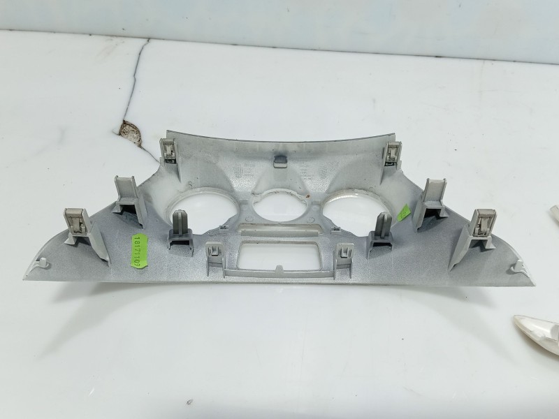 Recambio de moldura para peugeot 208 i (ca_, cc_) 1.0 referencia OEM IAM   