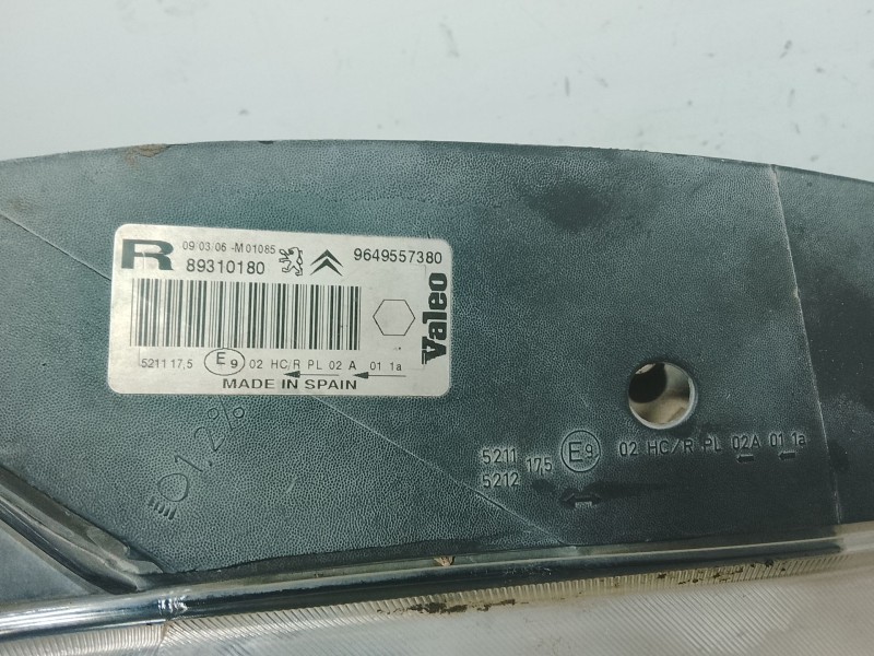Recambio de faro derecho para citroën xsara picasso (n68) 1.6 hdi referencia OEM IAM 6205W0  