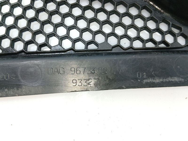 Recambio de moldura para peugeot 208 i (ca_, cc_) 1.0 referencia OEM IAM   