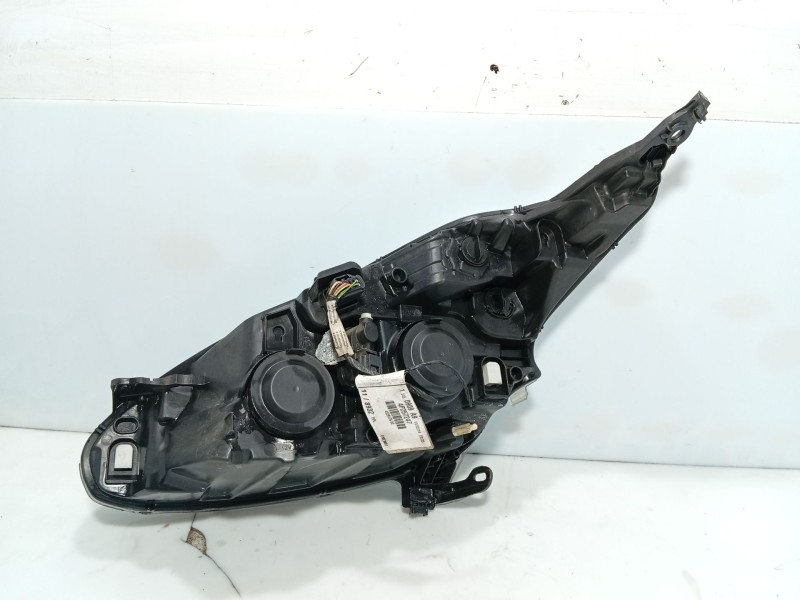 Recambio de faro derecho para peugeot 208 i (ca_, cc_) 1.0 referencia OEM IAM 1685351480  