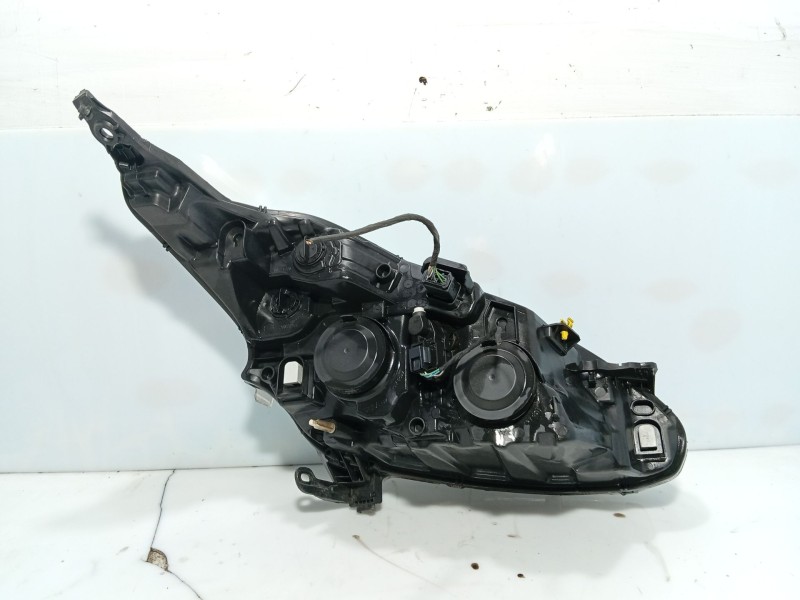 Recambio de faro izquierdo para peugeot 208 i (ca_, cc_) 1.0 referencia OEM IAM 1685351580  