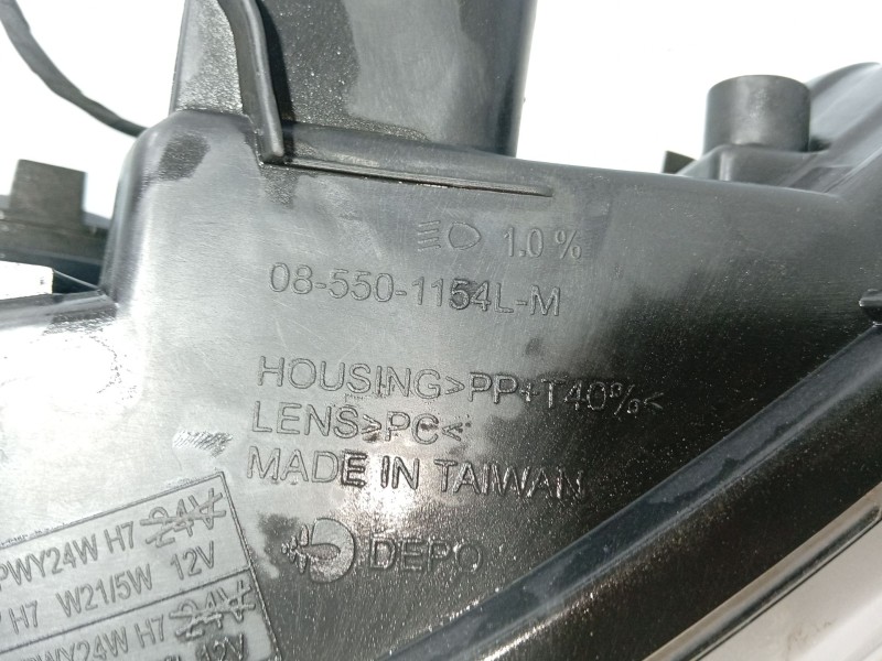 Recambio de faro izquierdo para peugeot 208 i (ca_, cc_) 1.0 referencia OEM IAM 1685351580  