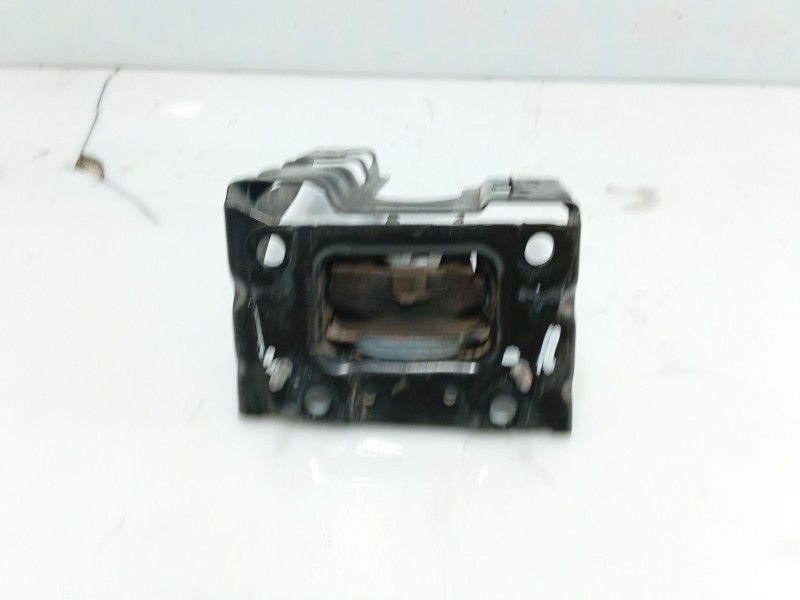 Recambio de soporte para peugeot 208 i (ca_, cc_) 1.0 referencia OEM IAM   
