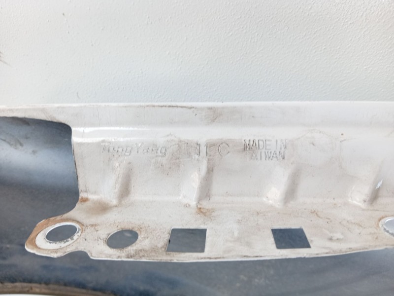 Recambio de aleta delantera derecha para peugeot 208 i (ca_, cc_) 1.0 referencia OEM IAM 9672971480  