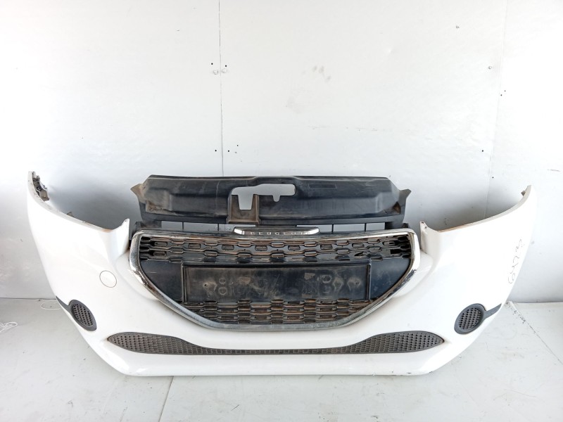 Recambio de paragolpes delantero para peugeot 208 i (ca_, cc_) 1.0 referencia OEM IAM 1607397880  
