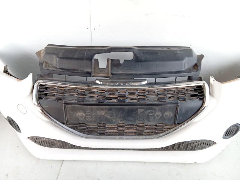 Recambio de paragolpes delantero para peugeot 208 i (ca_, cc_) 1.0 referencia OEM IAM 1607397880  