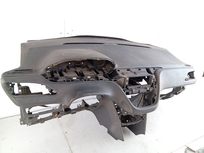 Recambio de salpicadero para peugeot 208 i (ca_, cc_) 1.0 referencia OEM IAM 16077378ZD  