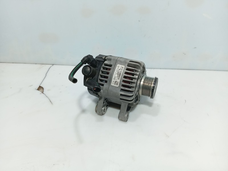 Recambio de alternador para peugeot 208 i (ca_, cc_) 1.0 referencia OEM IAM 9806007480 / 1610048280  