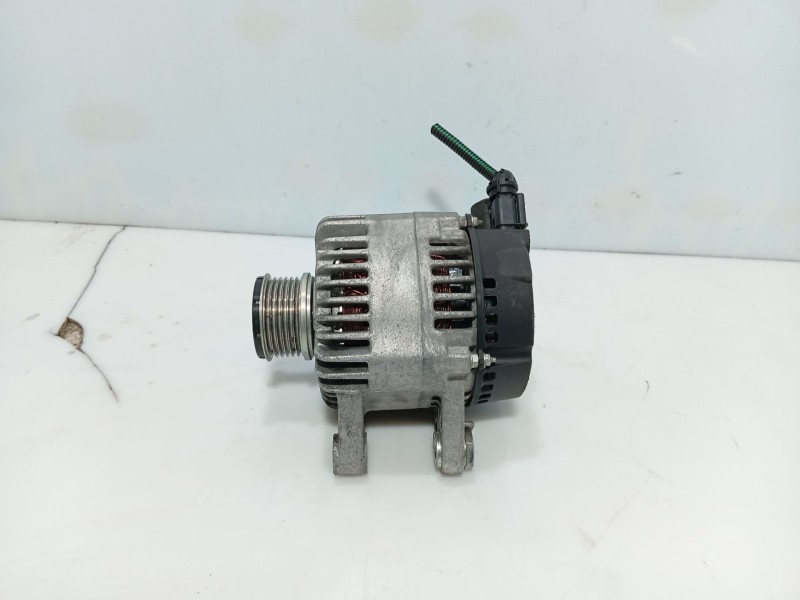 Recambio de alternador para peugeot 208 i (ca_, cc_) 1.0 referencia OEM IAM 9806007480 / 1610048280  