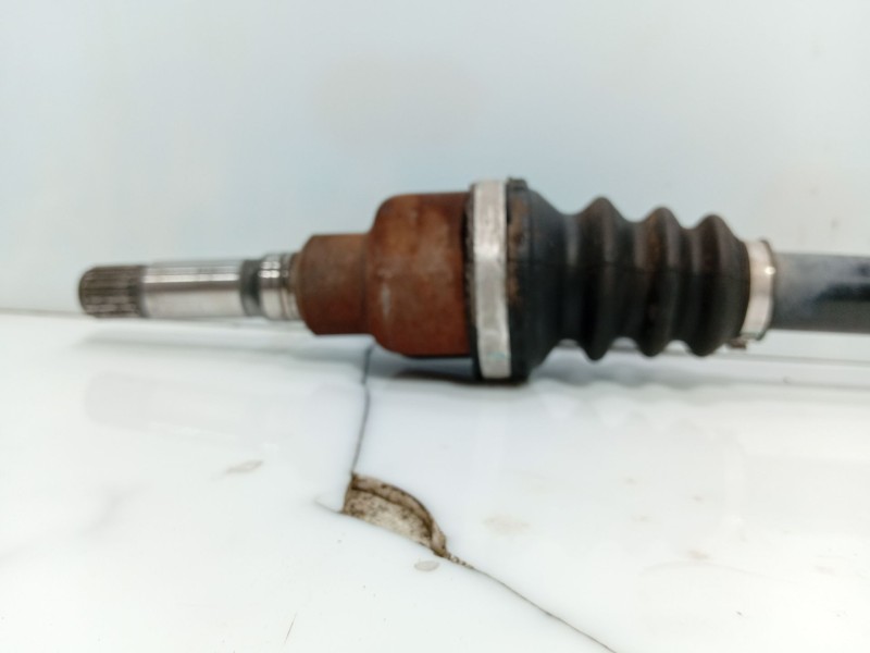 Recambio de transmision delantera derecha para peugeot 208 i (ca_, cc_) 1.0 referencia OEM IAM 9803959680  