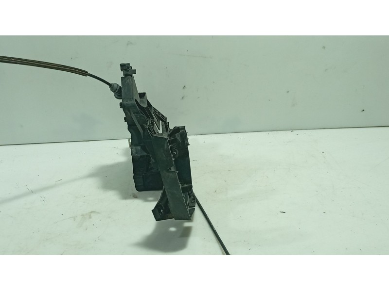 Recambio de cerradura puerta trasera izquierda para volvo v50 familiar referencia OEM IAM 31253650  240015003