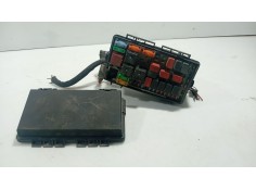 Recambio de caja reles / fusibles para fiat grande punto (199_) 1.4 16v (199bxg1b, 199axg1b) referencia OEM IAM 0000051798616   2