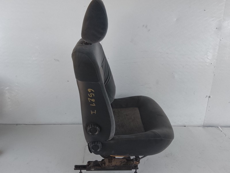 Recambio de asiento para renault megane i (ba0/1_) 1.9 dti (ba1u) referencia OEM IAM   