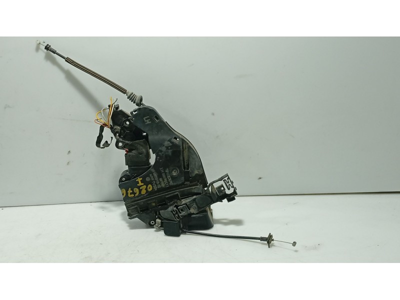 Recambio de cerradura puerta trasera izquierda para volvo v50 familiar referencia OEM IAM 31253677  
