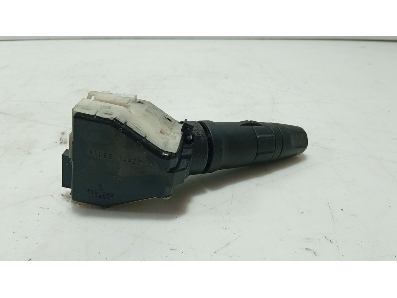 Recambio de mando luces para nissan tiida hatchback (c11) 1.5 dci referencia OEM IAM   