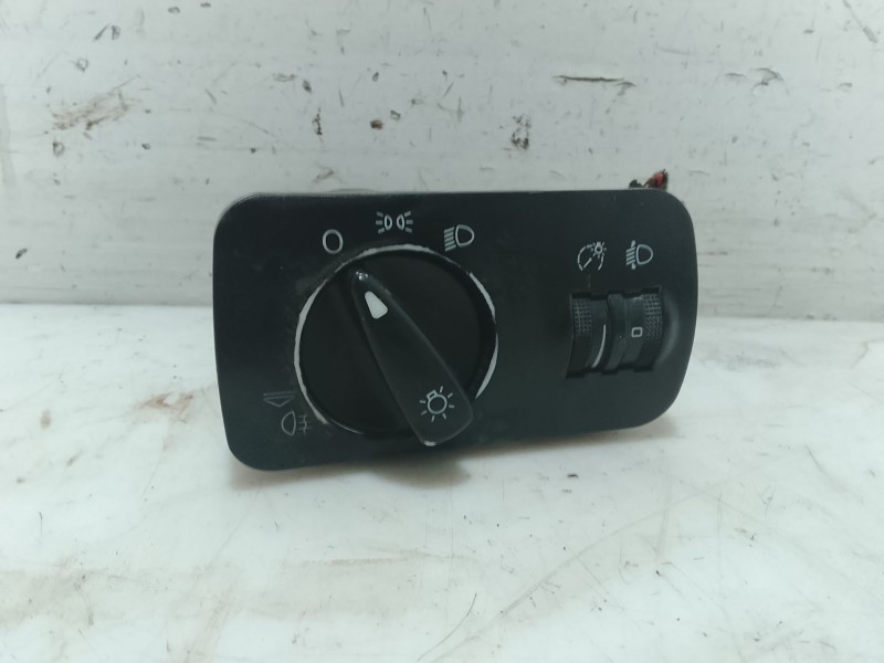 Recambio de mando luces para seat ibiza ii (6k1) 1.4 i 16v referencia OEM IAM   