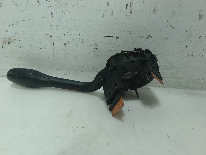 Recambio de mando intermitentes para seat ibiza ii (6k1) 1.4 i 16v referencia OEM IAM   