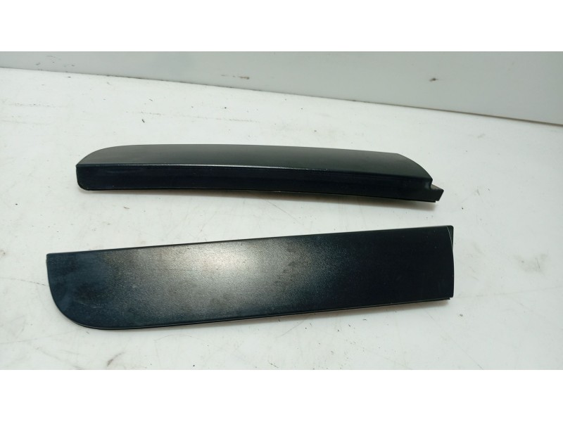 Recambio de moldura para nissan tiida hatchback (c11) 1.5 dci referencia OEM IAM   