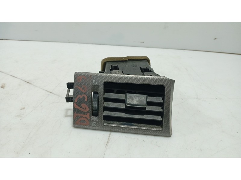 Recambio de aireador lateral izquierdo para nissan tiida hatchback (c11) 1.5 dci referencia OEM IAM   