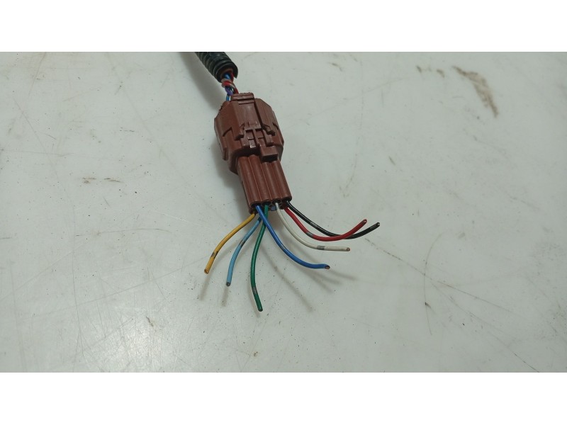Recambio de retrovisor derecho para nissan tiida hatchback (c11) 1.5 dci referencia OEM IAM   